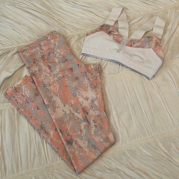 ALO Yoga Pants - Alo Yoga set